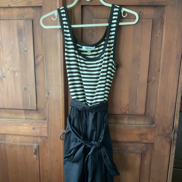DKNY dress - Picture 4 of 4